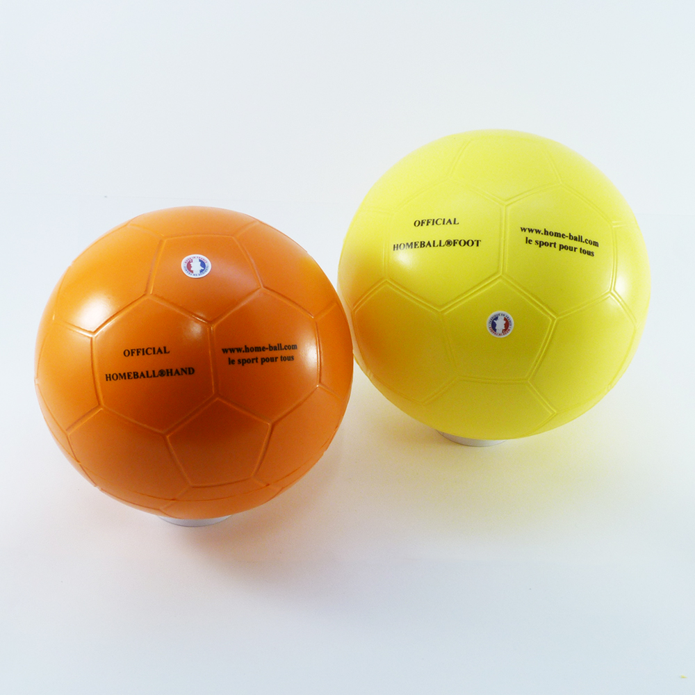 Ballon de football uni sans marque promotionnel taille 5 – Plusieurs  couleurs (Taille 5 à 30 panneaux, blanc/rose) : : Sports et Loisirs